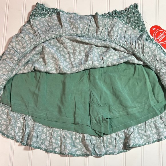 Green Floral Girls Skorts L 10/12 Plus NWT - Picture 5 of 9